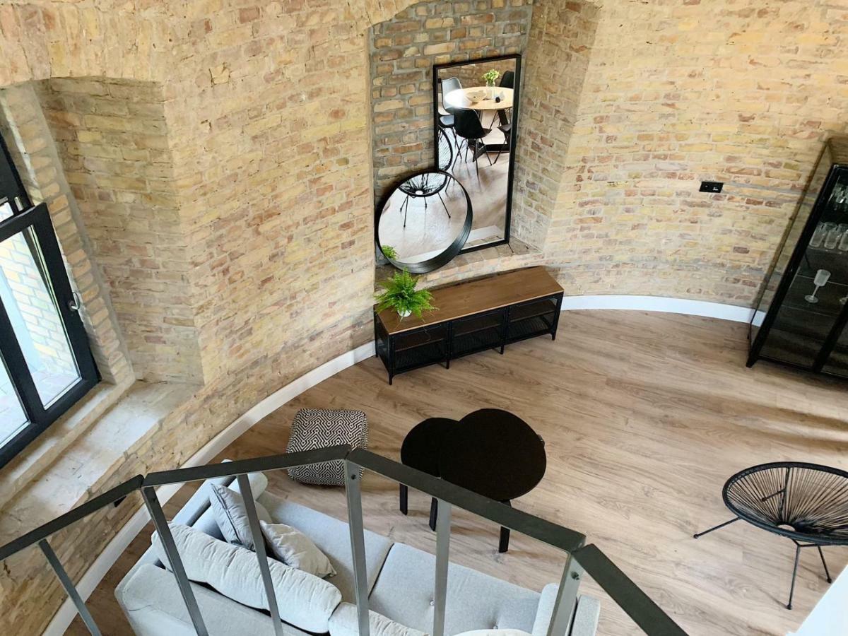 Apartamenty Wieza - Tower Apartments Walcz Bagian luar foto